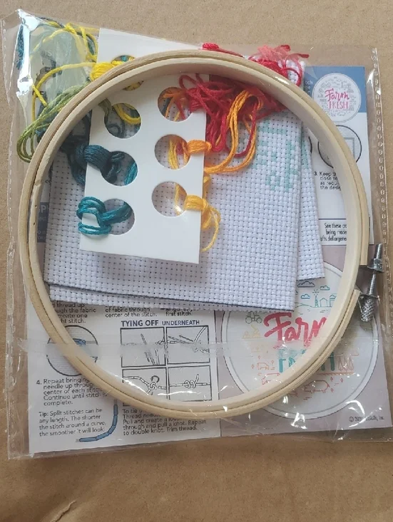 Farm Fresh Rustic Embroidery Kit - Multicolor - Picture 4 of 5